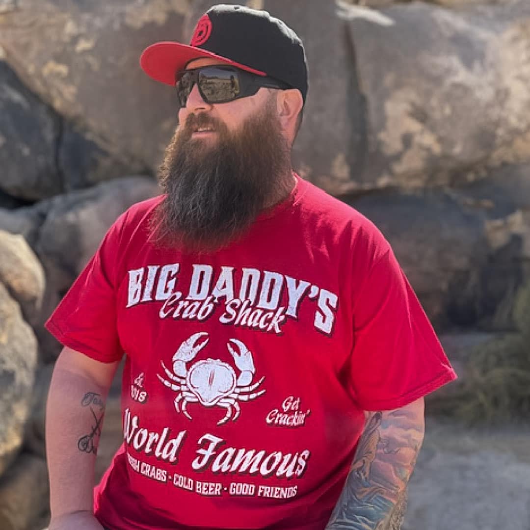 Big Daddy's Crab Shack Tee in Red