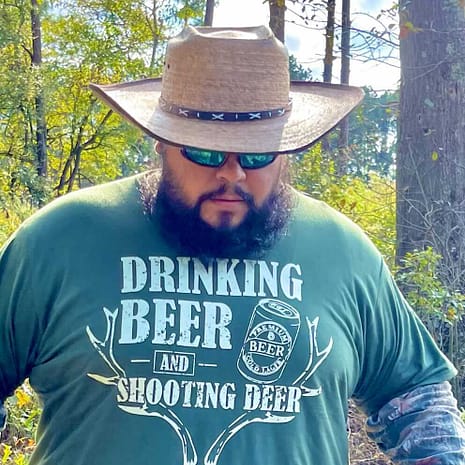 PeterAlvarez_DrinkingBeer2 PeterAlvarez_DrinkingBeer2