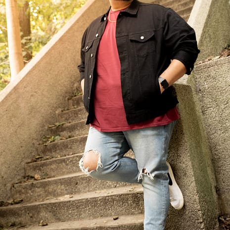 Enmanuel_BasicMaroon_7 Big Daddy Signature Beanie in Maroon with Big Daddy Basics Tee in Maroon. Extended Sizes